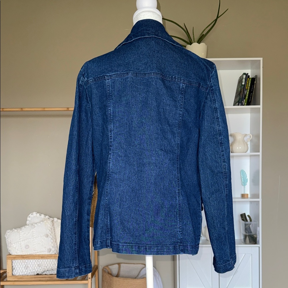 Women’s Blue Denim Jacket - Picture 4 of 5